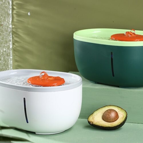 FONTAINE D’EAU POUR CHAT LED USB
