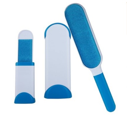 BROSSE À POILS COLLANTS