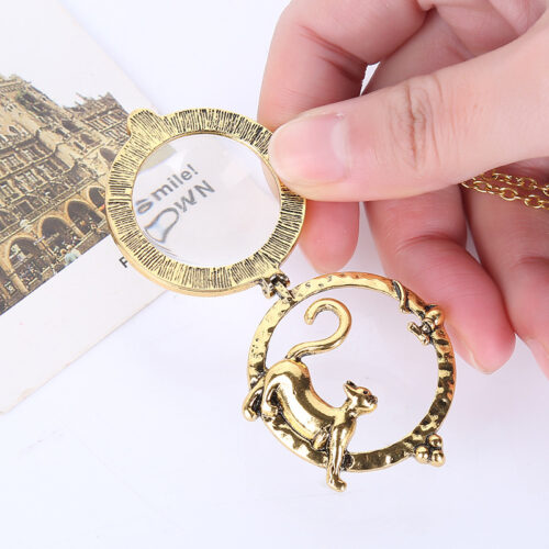 COLLIER À LOUPE CHAT VINTAGE
