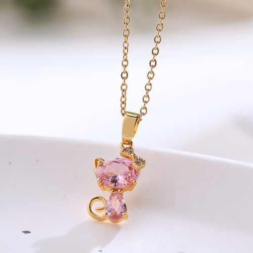 COLLIER EN ACIER CHAT AVEC DEUX CŒURS (2)