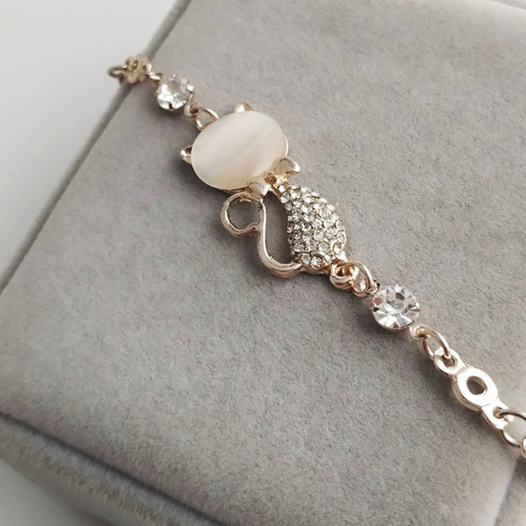 Bracelet chat haut de gamme