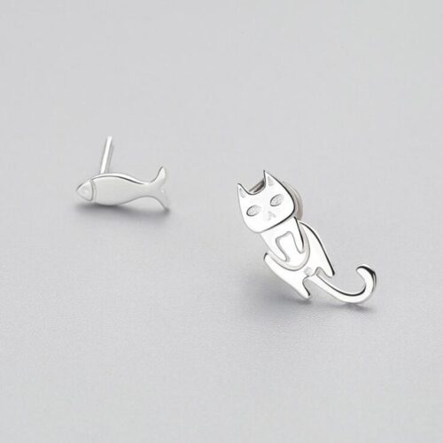 Boucles d’oreilles asymétriques en argent