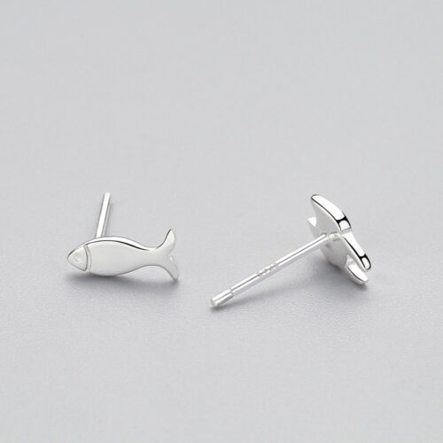 Boucles d’oreilles asymétriques en argent