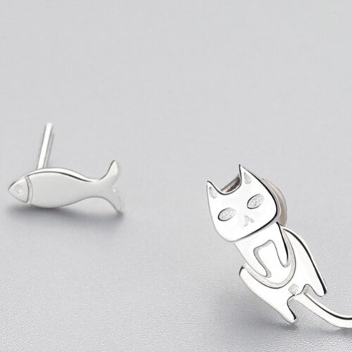 Boucles d’oreilles asymétriques en argent