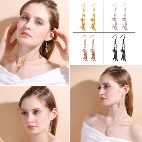 Boucle d’oreille chat plaqué or